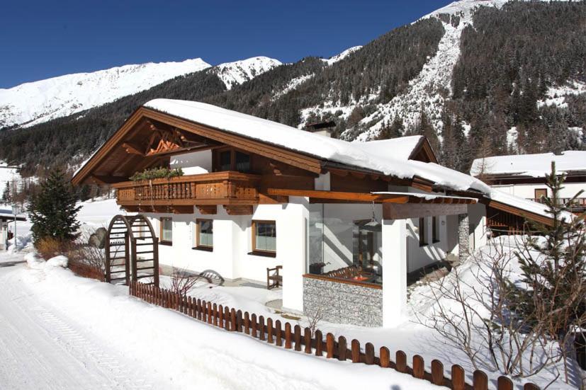 Appartementhaus Florian Längenfeld Exterior photo